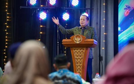 menteri-koperasi-ferry-juliantono